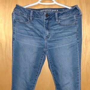 NWOT American Eagle Skinny Jeans